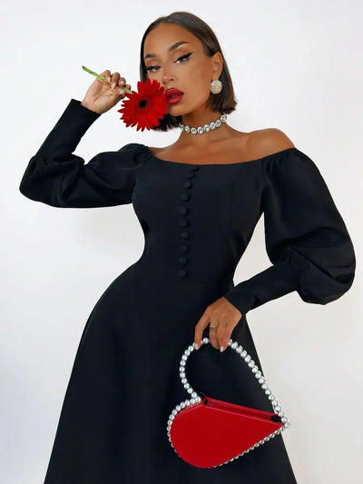 Nocturna – Robe Noire Épaules Dénudées